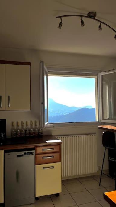 Superbe Appartement 2 Chambres Avec Vue Sur La Mer Et La Montagne مارسيليا المظهر الخارجي الصورة