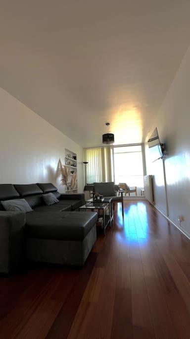 Superbe Appartement 2 Chambres Avec Vue Sur La Mer Et La Montagne مارسيليا المظهر الخارجي الصورة