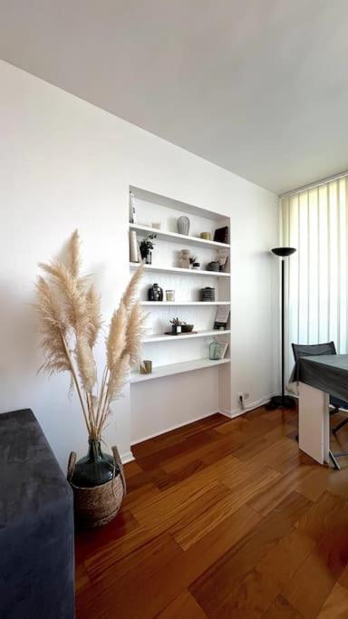 Superbe Appartement 2 Chambres Avec Vue Sur La Mer Et La Montagne مارسيليا المظهر الخارجي الصورة